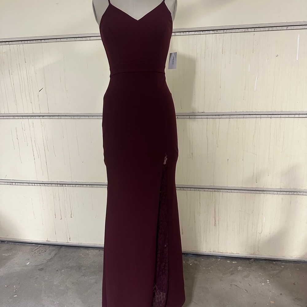 David's Bridal Red Sleeveless Spaghetti Strap Gown